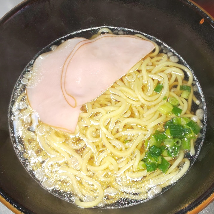 簡単☆鶏ガラスープの素でラーメン風中華そば